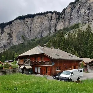 La Jolie Bergere , Morzine Francia