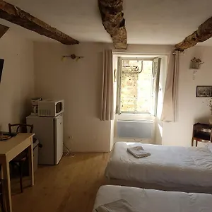 La Maison D'angele , Sainte-Eulalie-de-Cernon Francia