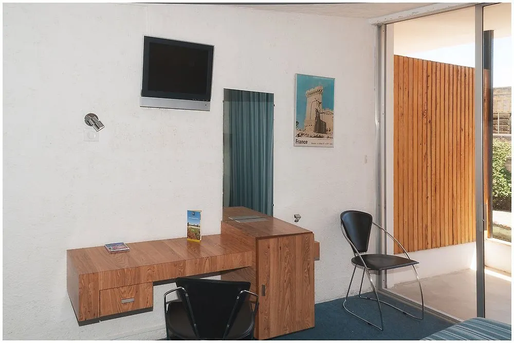 Les Cabanettes Hotel Arles